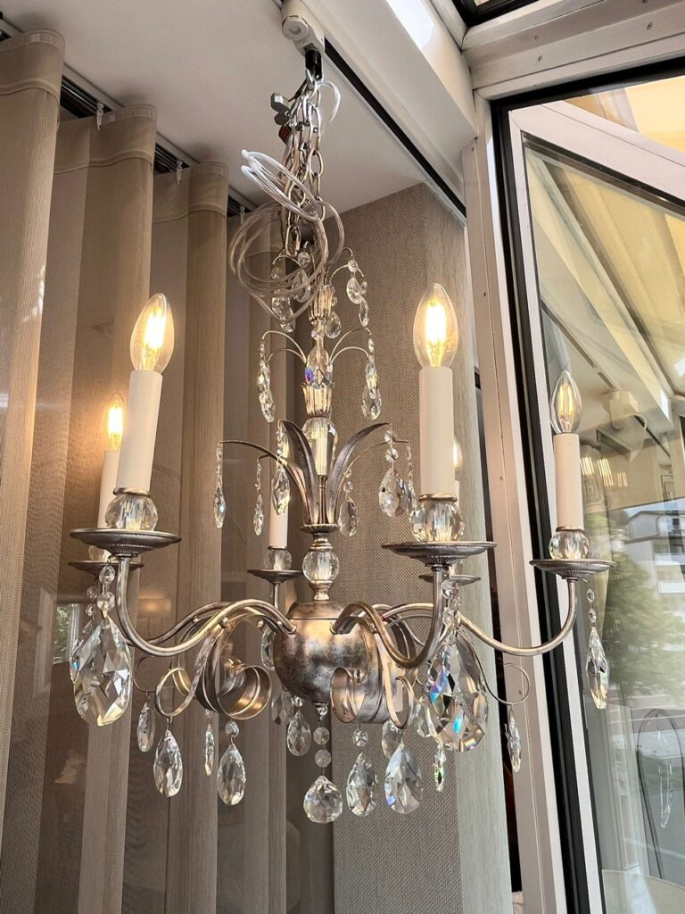 Mehr über den Artikel erfahren Kristallkronleuchter