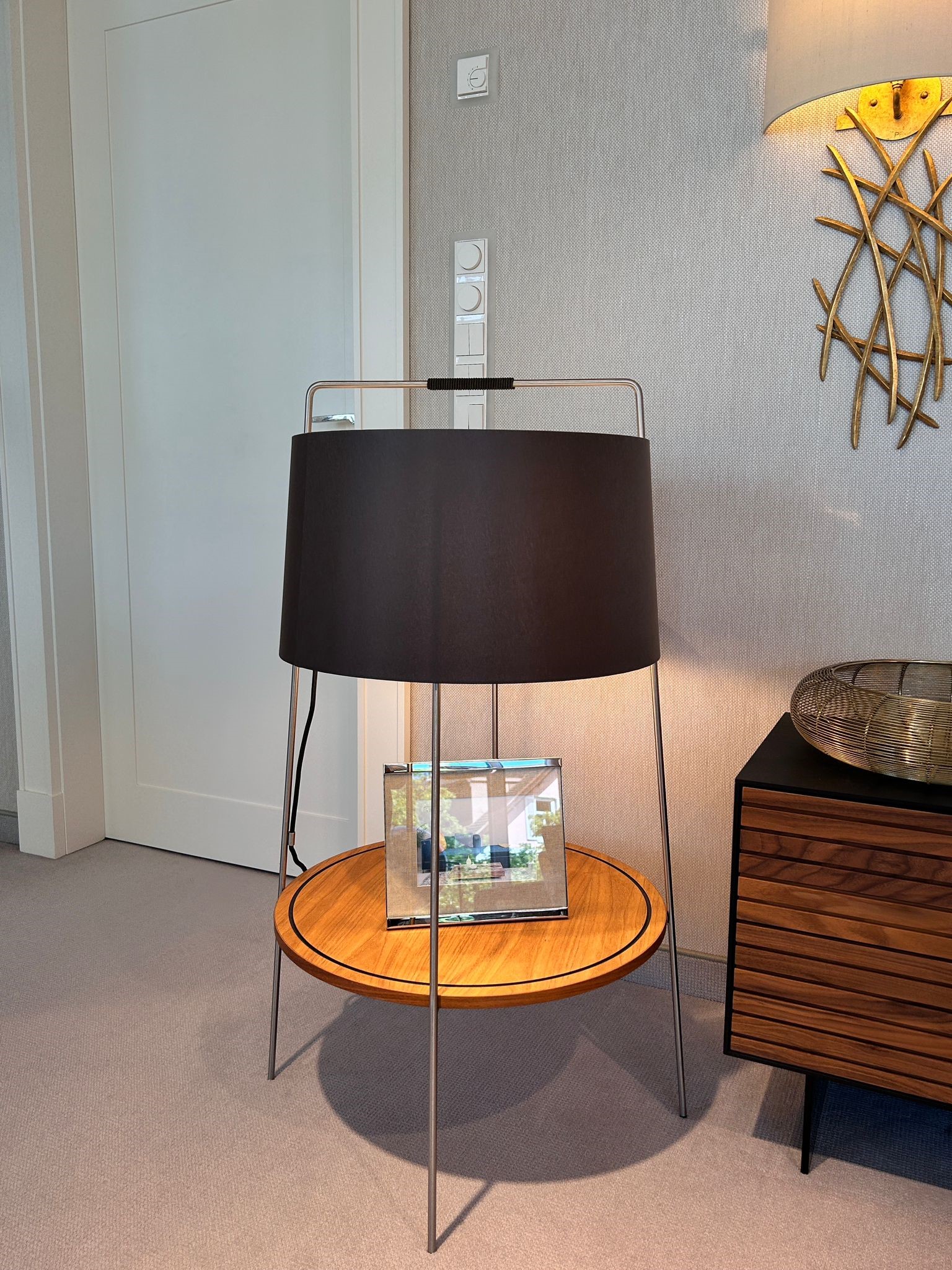 Mehr über den Artikel erfahren Standleuchte